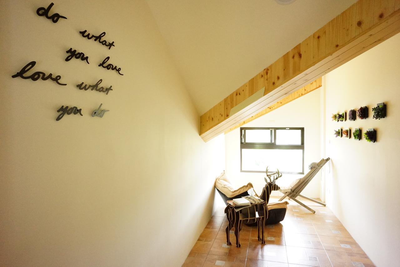 Celine'S B&B Fenglin Bagian luar foto