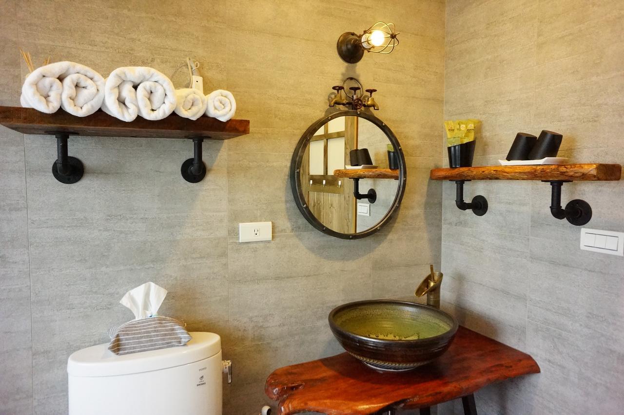 Celine'S B&B Fenglin Bagian luar foto