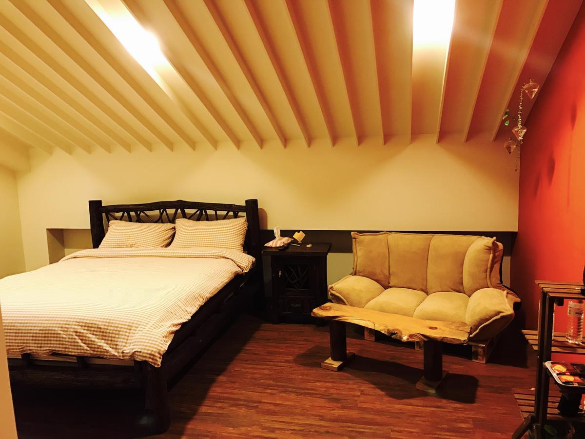 Celine'S B&B Fenglin Bagian luar foto