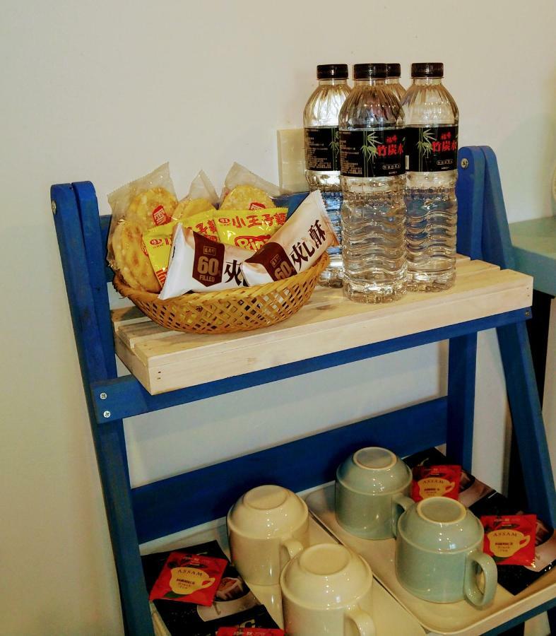 Celine'S B&B Fenglin Bagian luar foto